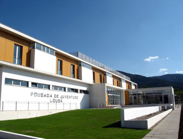 Rádio Regional do Centro: Pousada da Juventude da Lousã disponível para acolher profissionais de saúde