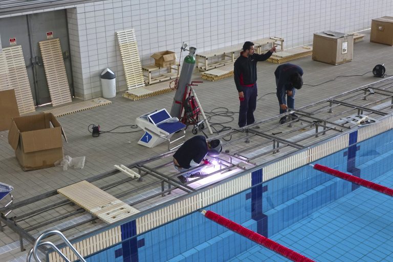Rádio Regional do Centro: CMC renova blocos de largada do Centro Olímpico de Piscinas Municipais