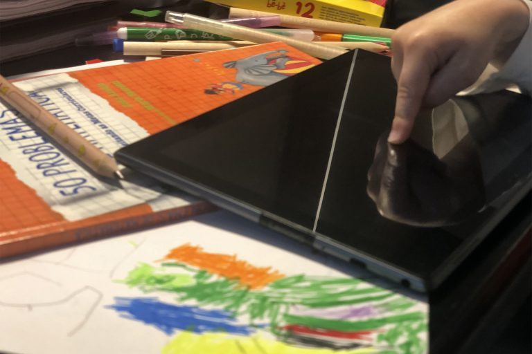 Rádio Regional do Centro: Montemor-o-Velho investe em tablets e routers para apoiar alunos do concelho