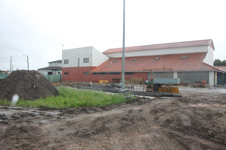 Rádio Regional do Centro: Murtosa: Iniciada a empreitada de beneficiação e ampliação da Escola do Monte