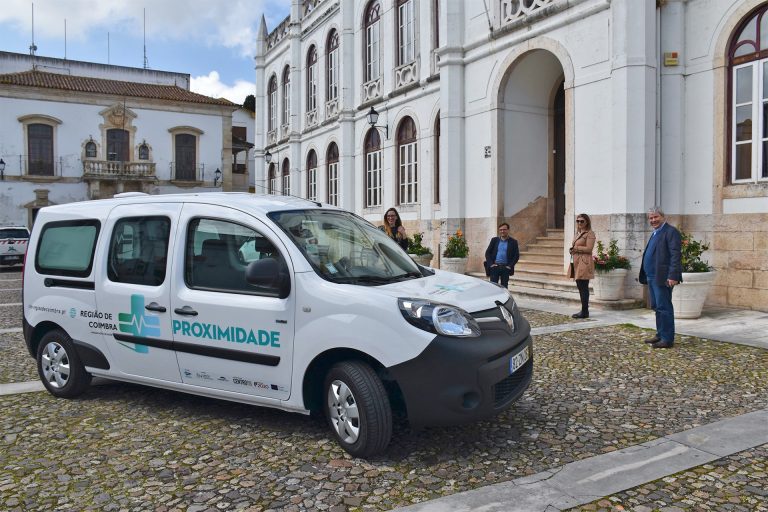 Rádio Regional do Centro: Unidade Móvel de Saúde de Montemor-o-Velho ajuda a combater pandemia