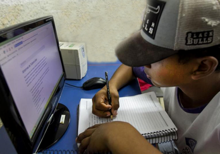 Rádio Regional do Centro: Pombal adquire equipamentos para permitir ensino à distância a carenciados