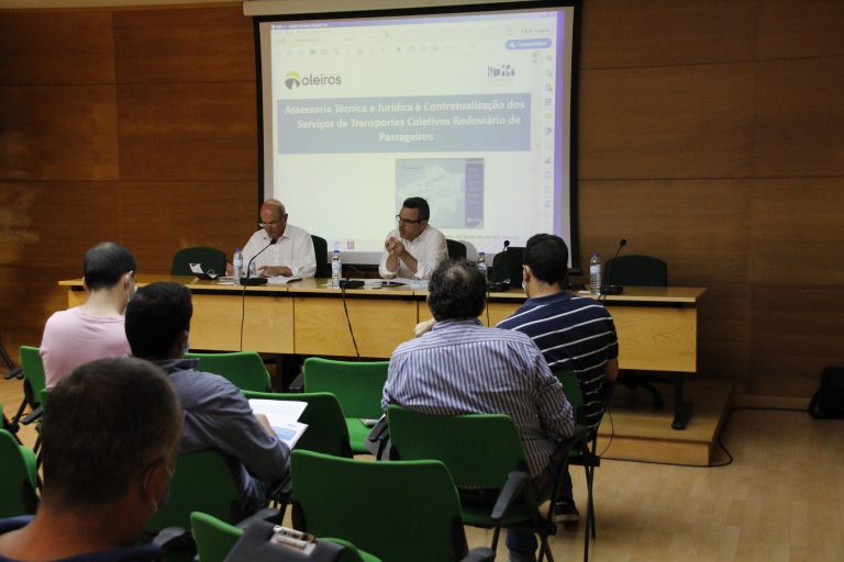 Rádio Regional do Centro: Município de Oleiros assume-se como Autoridade de Transportes a nível municipal