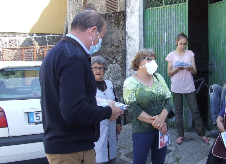 Rádio Regional do Centro: Município de Oliveira do Hospital entrega  kit de máscaras à população