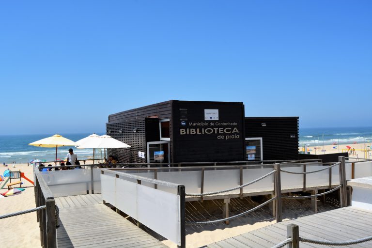 Rádio Regional do Centro: Biblioteca da Praia da Tocha já abriu