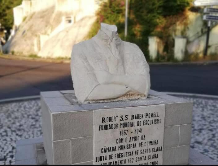 Rádio Regional do Centro: Câmara de Coimbra repudia vandalismo e vai repor busto de Baden-Powell