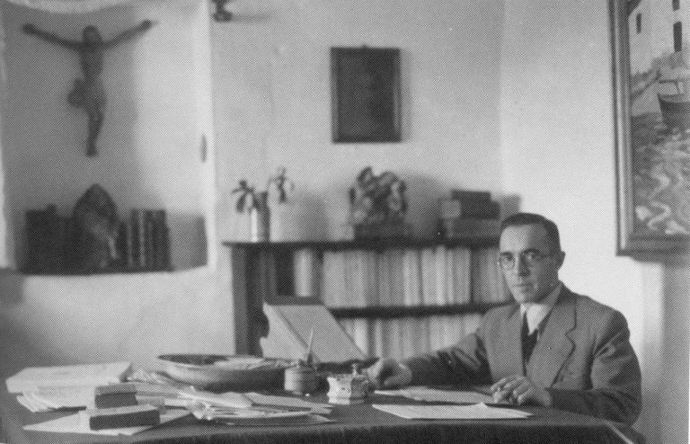 Rádio Regional do Centro: Biblioteca de Coimbra com mostra bibliográfica de José Régio