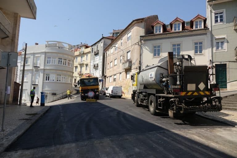 Rádio Regional do Centro: Câmara de Coimbra repavimenta ruas na Conchada e Montes Claros