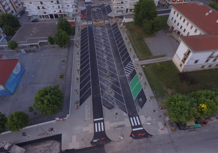 Rádio Regional do Centro: Lousã: Praça Luís de Camões já reabriu ao trânsito