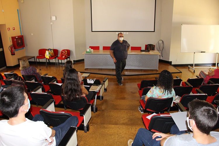 Rádio Regional do Centro: Politécnico de Coimbra inicia Escola de Verão