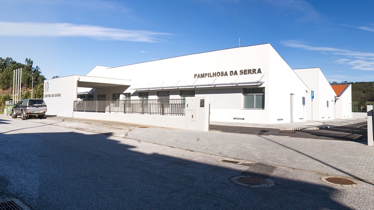 Rádio Regional do Centro: Pampilhosa da Serra preocupada com falta de médicos no Centro de Saúde