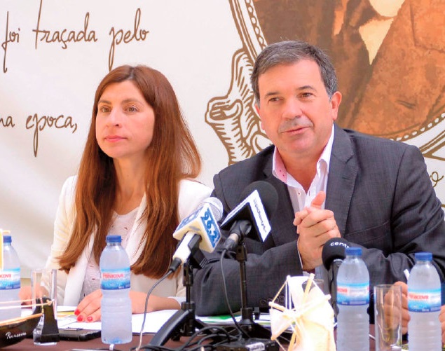 Rádio Regional do Centro: Câmara de Penacova atribui 24 bolsas a alunos do concelho