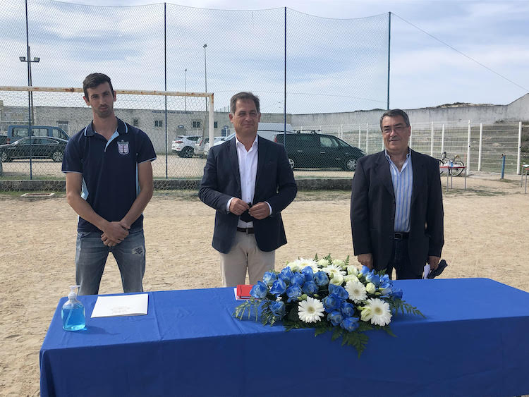 Rádio Regional do Centro: Campo do Grupo Desportivo Cova Gala Figueira da Foz vai ter relvado sintético