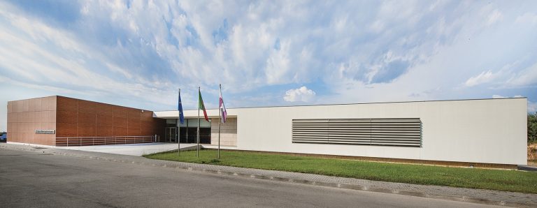 Rádio Regional do Centro: Anadia: Biblioteca Municipal renova Certificação