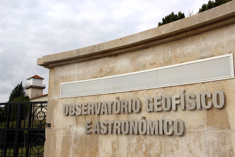 Rádio Regional do Centro: Observatório da UC promove sessão de planetário este sábado