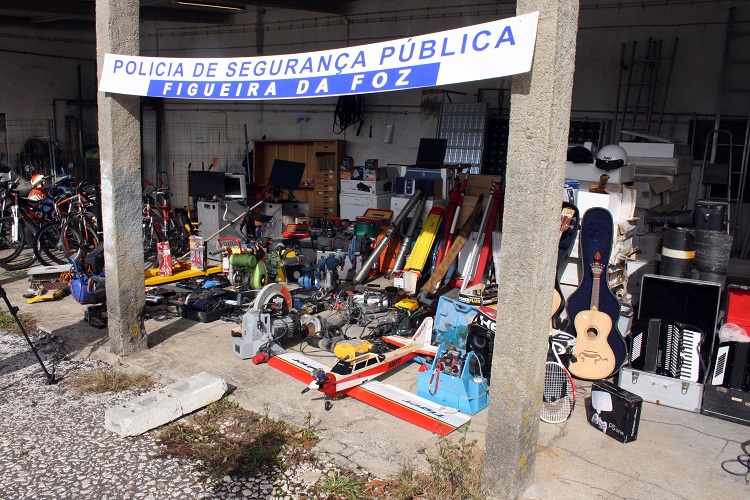 Rádio Regional do Centro: PSP da Figueira da Foz fez maior apreensão de sempre de material furtado