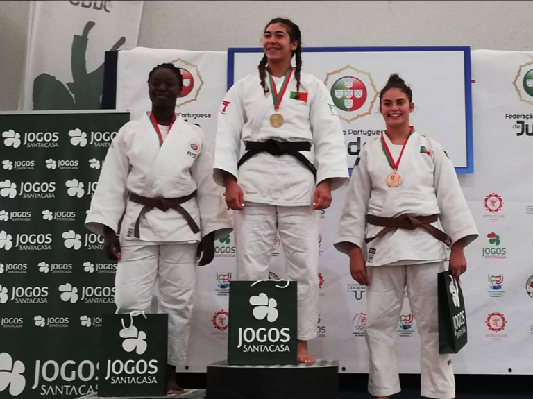 Rádio Regional do Centro: Coimbra: Académica conquista 5 medalhas na modalidade de judo