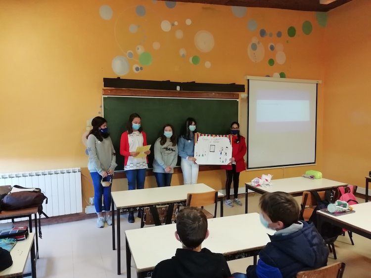 Rádio Regional do Centro: Escola Secundária da Lousã envolvida nos “7 Dias pela Igualdade”