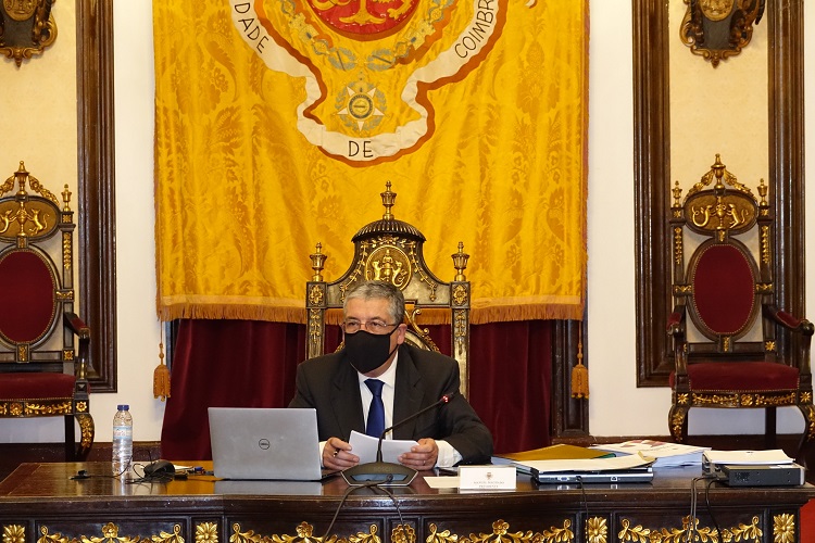 Rádio Regional do Centro: CM de Coimbra diz que abdicou de 44 milhões de euros de IMI a favor de famílias