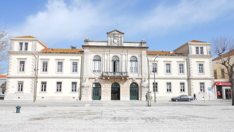 Rádio Regional do Centro: Figueira da Foz aposta em animação de rua itinerante