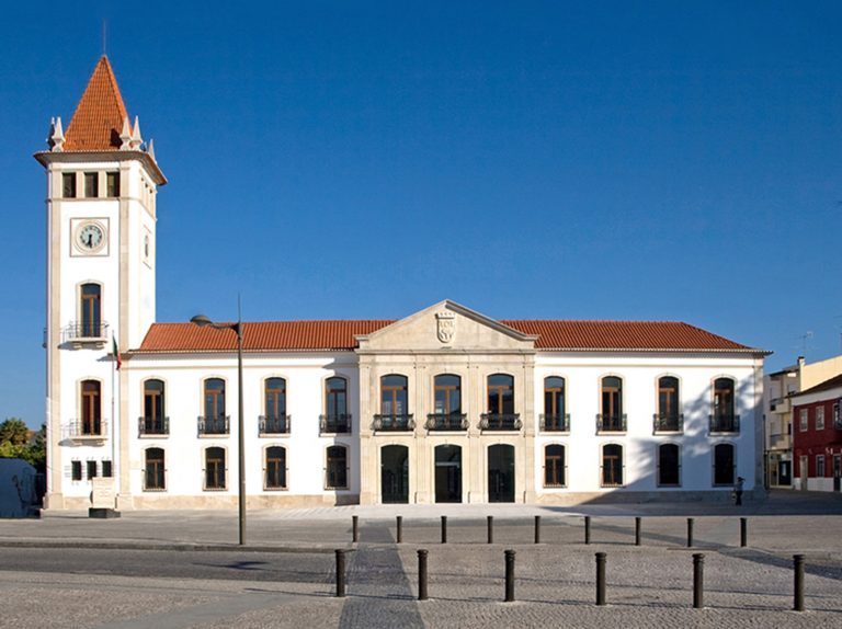 Rádio Regional do Centro: Câmara de Cantanhede mantém apoios para mitigar impacto da covid-19