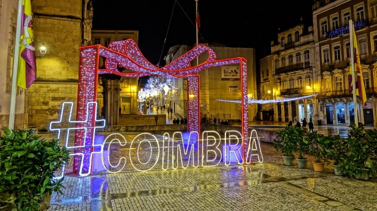 Rádio Regional do Centro: O Natal chega hoje a Coimbra com a iluminação das ruas