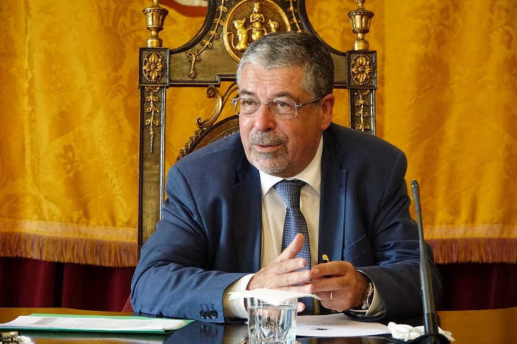 Rádio Regional do Centro: Programa da Manhã: Manuel Machado fala sobre Hospital Militar e Ciclovia