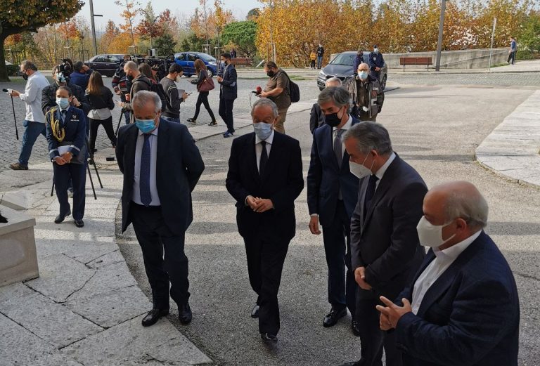 Rádio Regional do Centro: Presidente da República ouviu empresários do Turismo em encontro no Luso