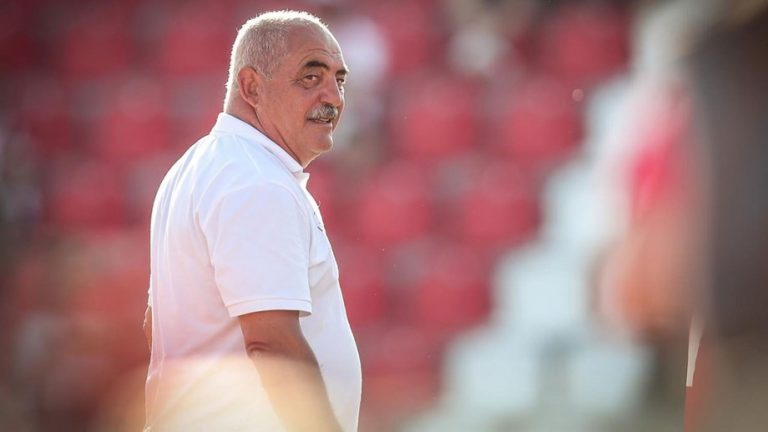 Rádio Regional do Centro: Morreu o treinador Vítor Oliveira