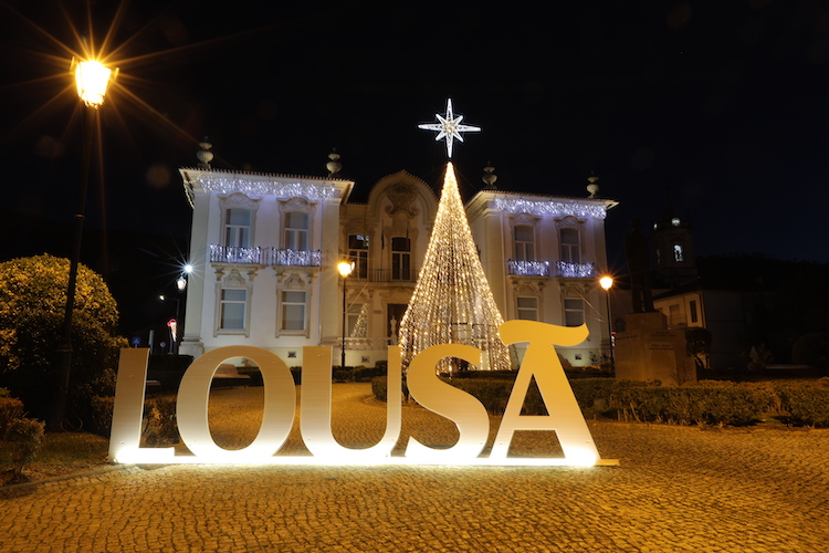 Rádio Regional do Centro: Lousã já tem árvore de Natal