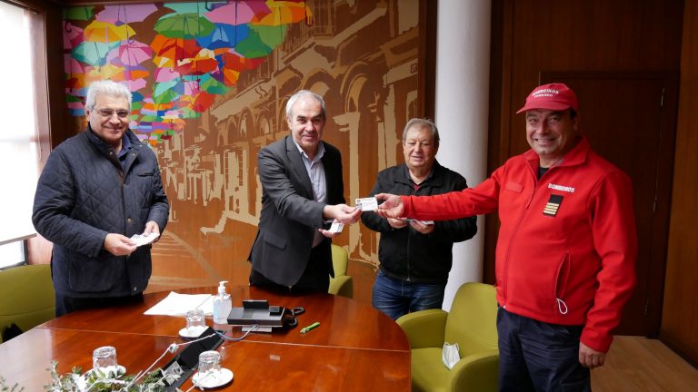Rádio Regional do Centro: Câmara de Águeda atribui 50 mil euros aos Bombeiros Voluntários