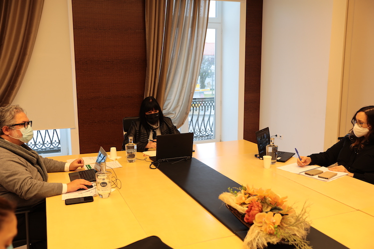 Rádio Regional do Centro: Cantanhede e agrupamentos escolares saúdam encerramento de escolas