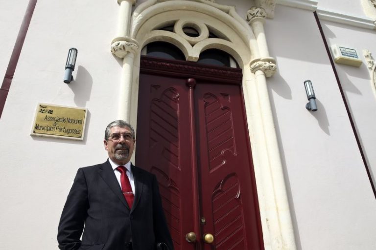 Rádio Regional do Centro: Machado entre socialistas que apoiam Marcelo, Ana Gomes diz que é o “centrão”