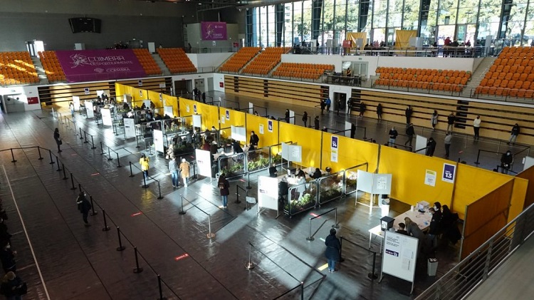 Rádio Regional do Centro: Coimbra:Rastreio aos membros das mesas de voto identificou sete casos positivos