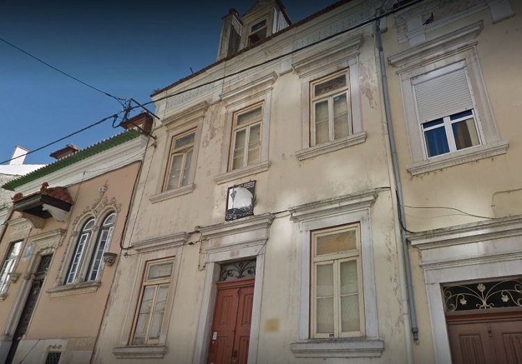 Rádio Regional do Centro: Estudantes regressam a República após posse administrativa da Câmara de Coimbra