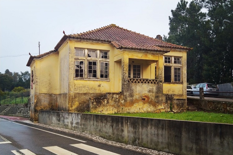 Rádio Regional do Centro: Autarquia de Anadia pretende assumir a gestão dos antigos edifícios dos SLAT