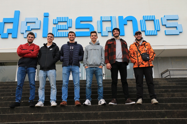 Rádio Regional do Centro: Estudantes de Informática da UC criam website sobre mestrados do país