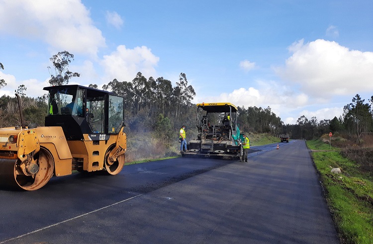 Rádio Regional do Centro: EN334 já tem novo pavimento em Covões e Camarneira