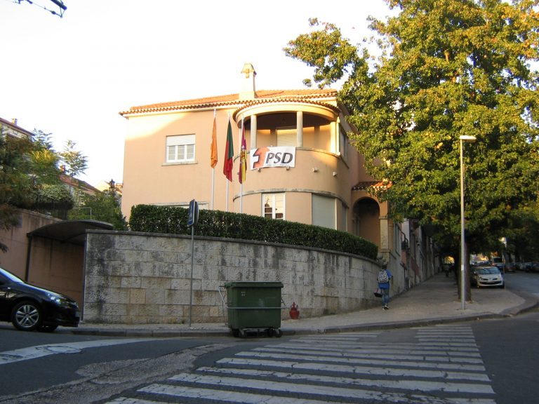 Rádio Regional do Centro: Presidente da Distrital do PSD Coimbra lamenta decisão de chumbar Nuno Freitas