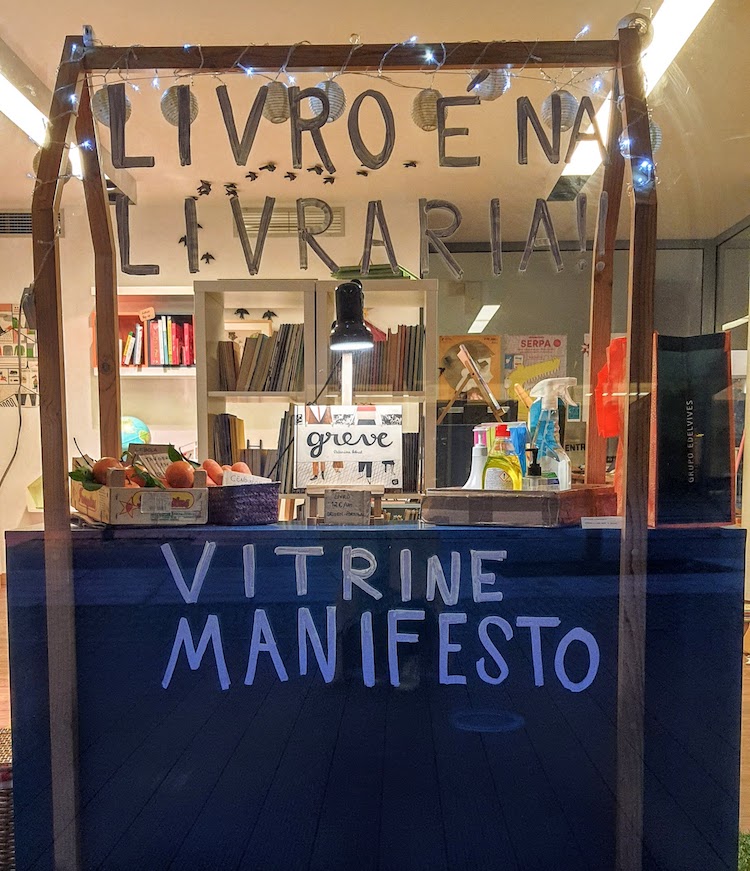 Rádio Regional do Centro: Livraria de Coimbra monta banca com tangerinas