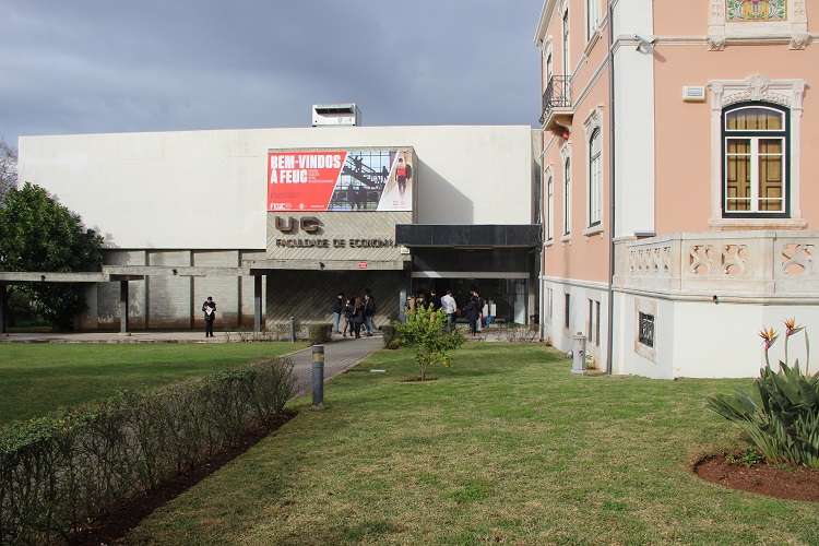 Rádio Regional do Centro: FEUC promove conferências sobre lições da pandemia para uma melhor governança