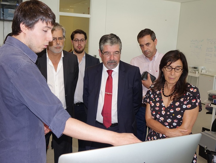 Rádio Regional do Centro: ‘Somos Coimbra’ acusa Manuel Machado de conhecer adjudicações de ex-vereador