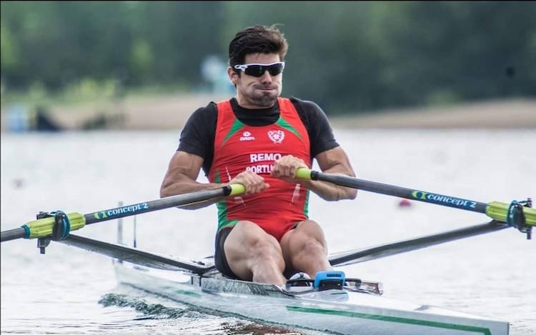 Rádio Regional do Centro: Remador Pedro Fraga troca Sporting por Académica