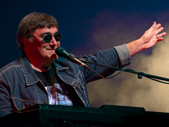 Rádio Regional do Centro: Exposição sobre vida e obra de José Cid pode ser visitada em Anadia