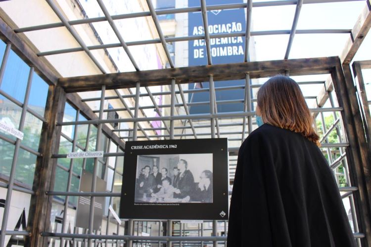Rádio Regional do Centro: AAC recorda crise académica de 1962 com exposição ao ar livre
