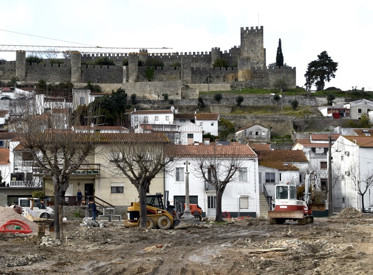 Rádio Regional do Centro: Montemor-o-Velho: Largo do Cruzeiro mais próximo da requalificação