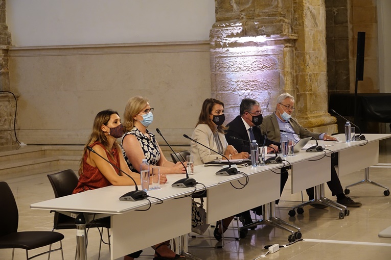 Rádio Regional do Centro: Conselho Municipal dá parecer favorável à Estratégia de Saúde de Coimbra