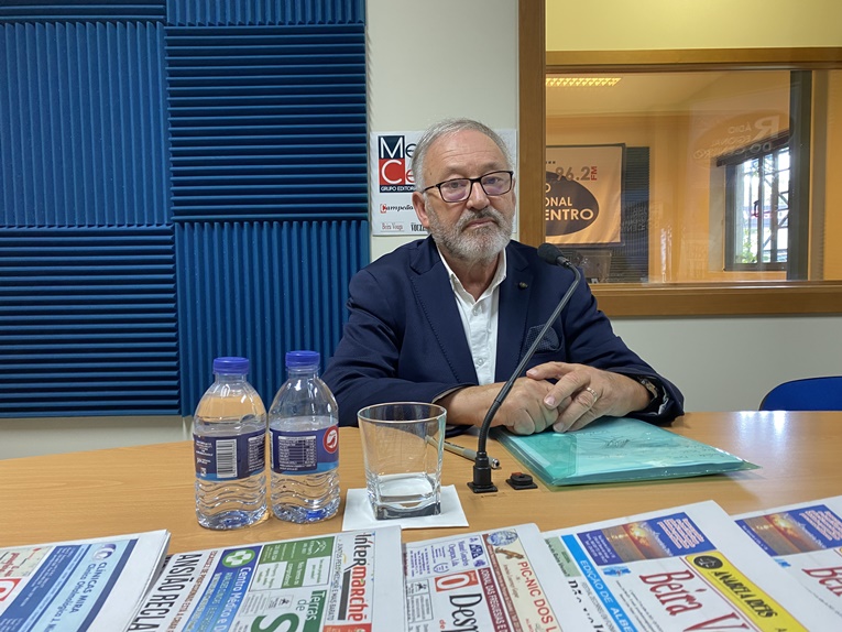 Rádio Regional do Centro: Praça da República – Entrevista a Jorge Veloso (presidente da ANAFRE ) Rádio Regional do Centro: Praça da República – Entrevista a Jorge Veloso (presidente da ANAFRE )