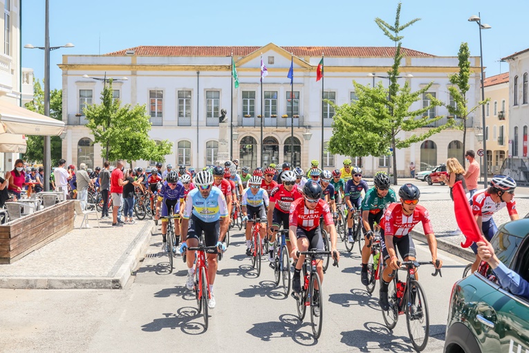 Rádio Regional do Centro: Anadia acolhe provas de ciclismo de estrada