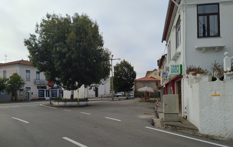 Rádio Regional do Centro: Anadia: Requalificação do largo de Santo António em Avelãs de Caminho